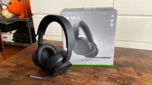 Xbox Wireless Headset Review (2024)